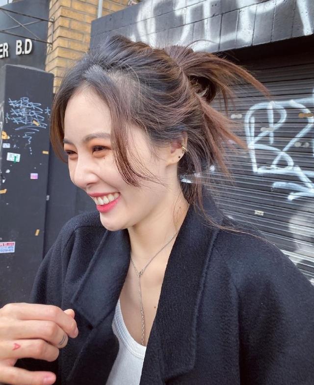 泫雅很漂亮吗,泫雅好身材舞蹈