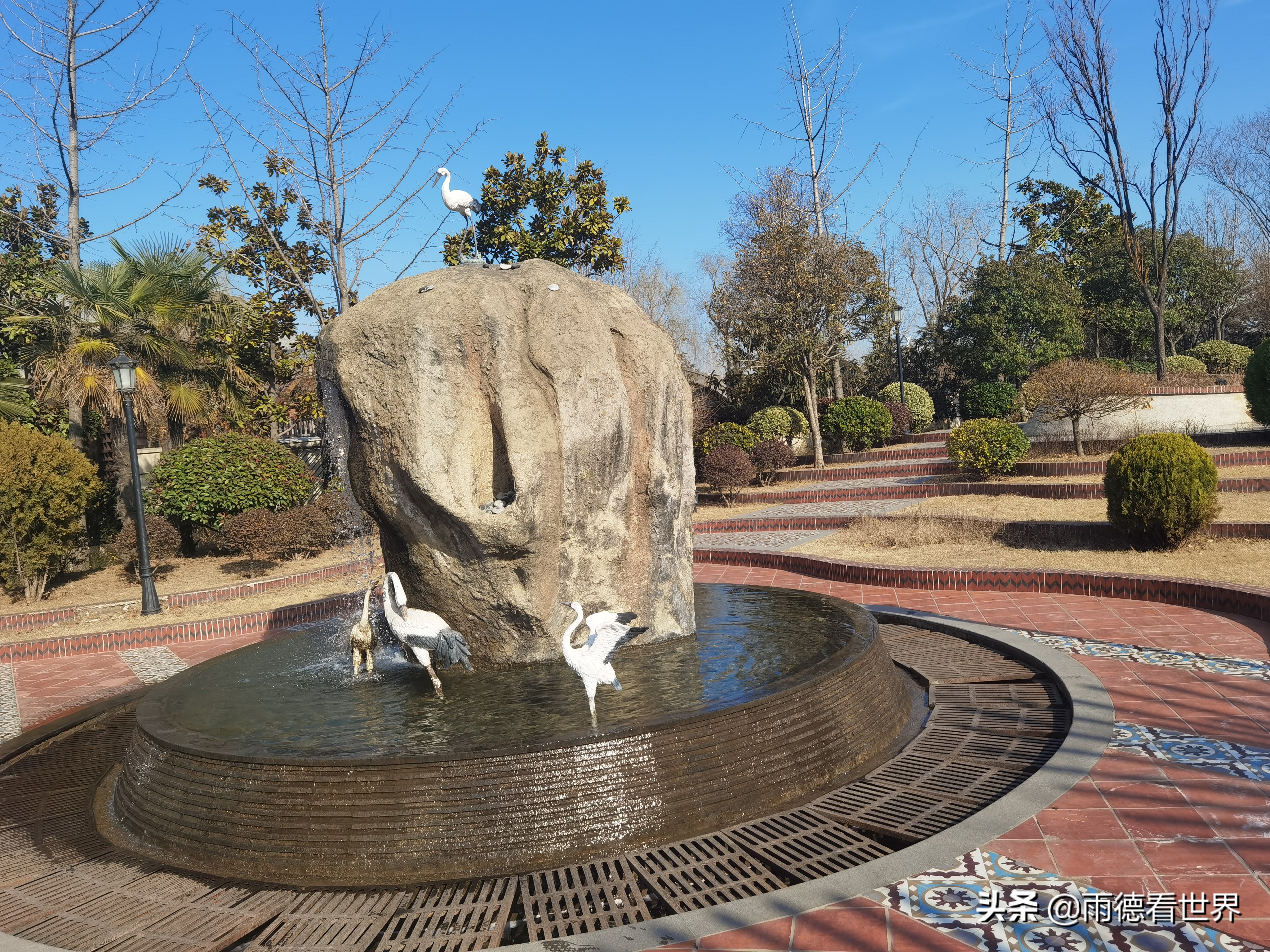 关于郑州园博园评价,郑州园博园离黄帝千古情多远