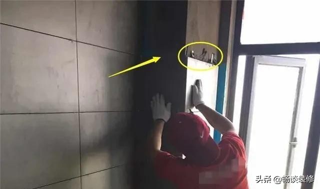 装修时发现墙壁空鼓怎么办,贴墙砖原来大白墙怎么处理