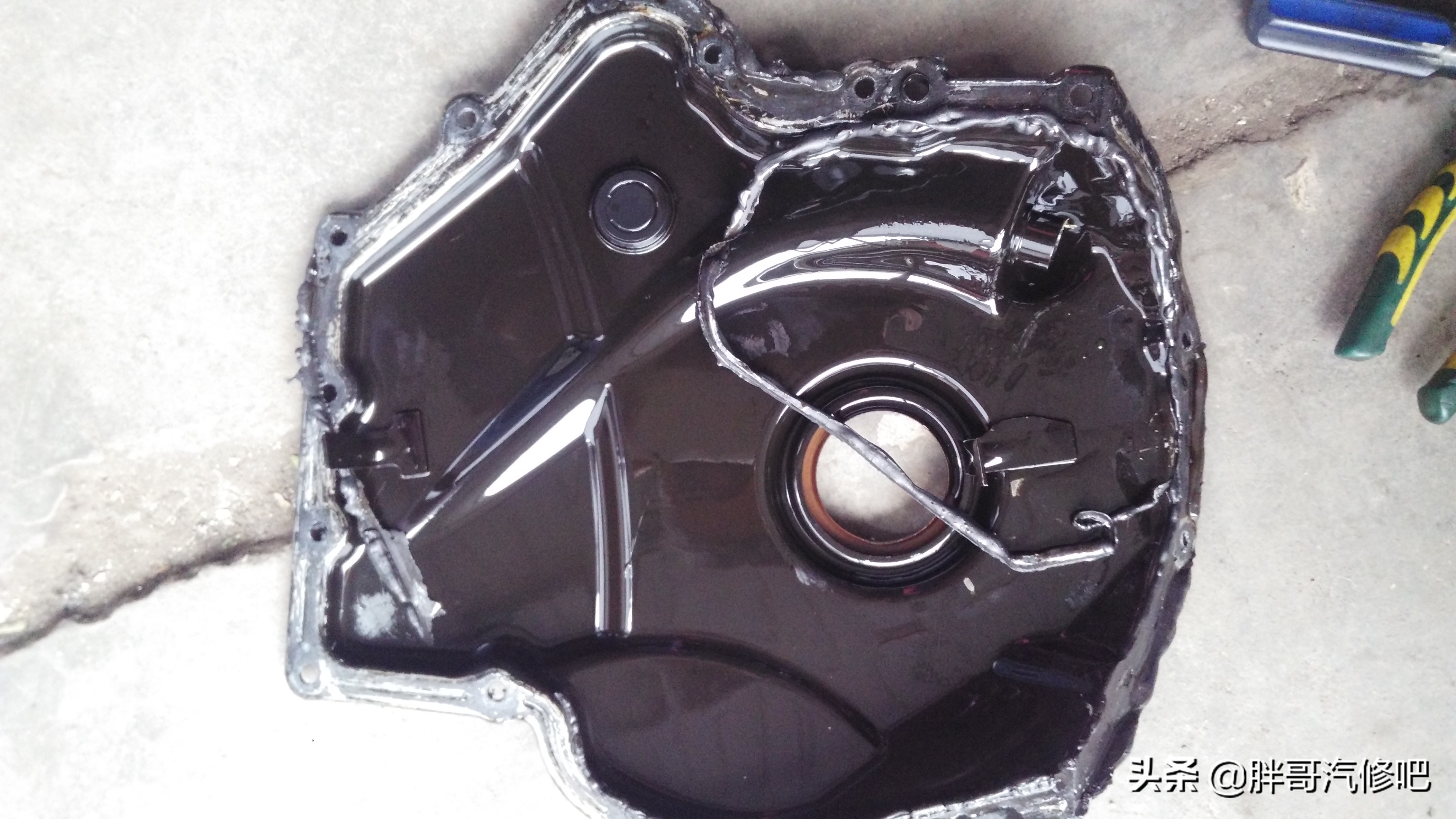 新迈腾会漏油烧机油吗,迈腾发动机漏油视频