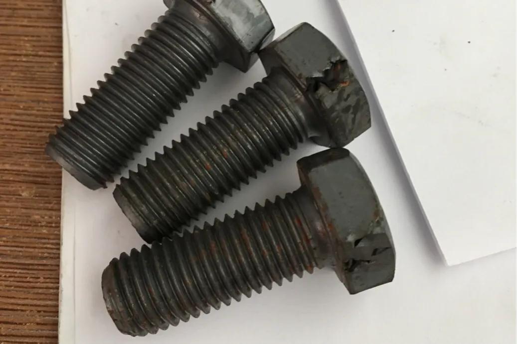 图文：看看你用的螺栓是否合格