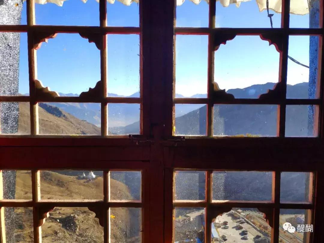 西藏红墙寺庙,西藏寺庙