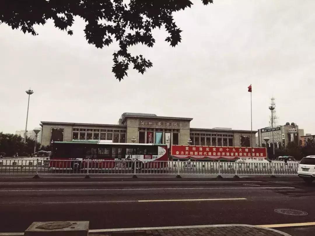 石家庄草莓采摘基地推荐,石家庄周边采摘园摘草莓