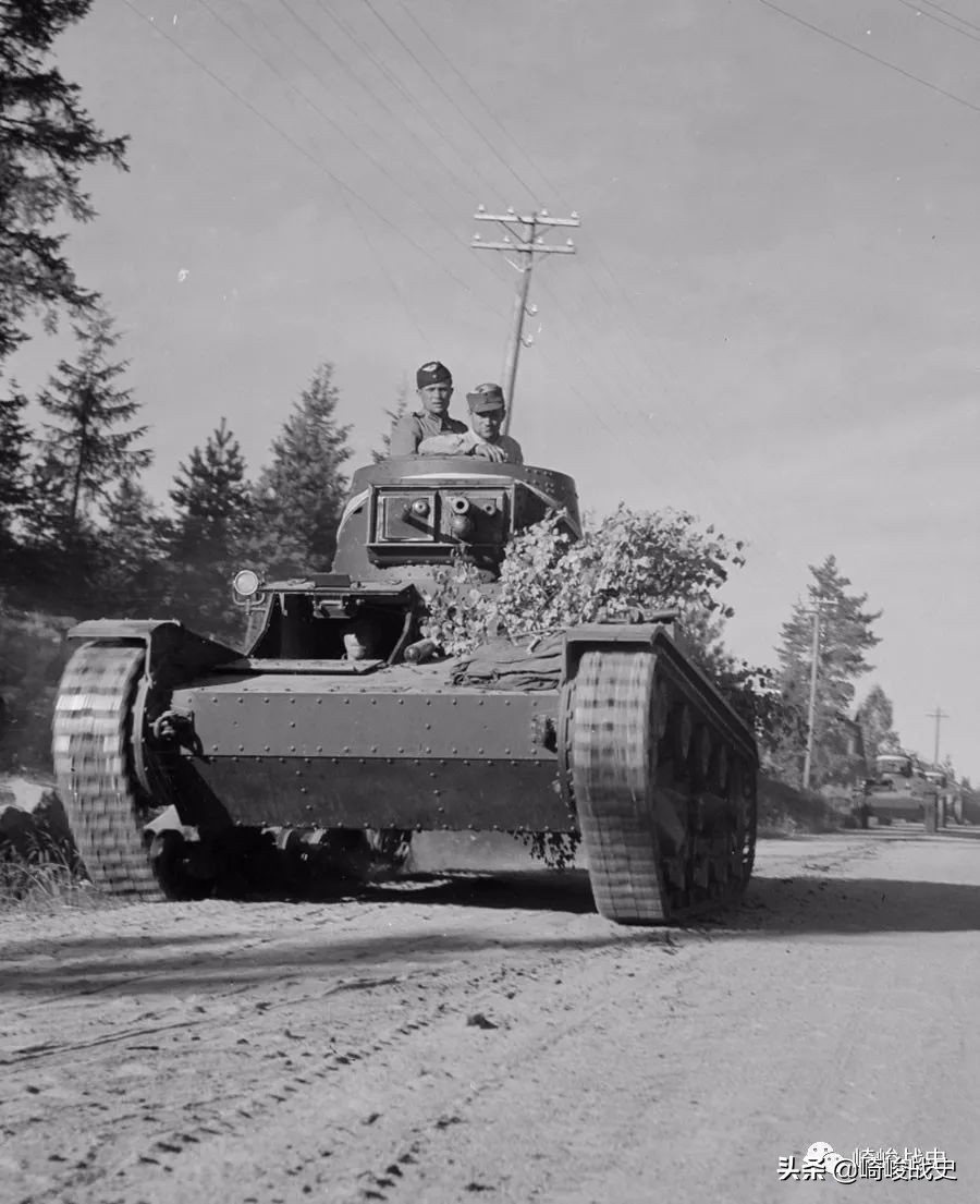 二战芬兰装甲兵：感谢运输大队长斯大林，给我们送来了坦克
