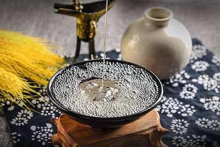 白酒瓶漏酒怎么处理,家里白酒怎么保存最好