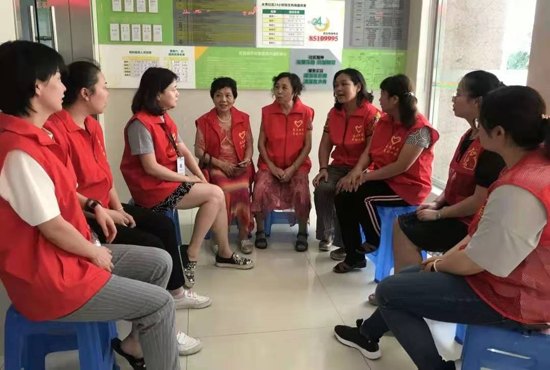 小小“友邻包”,让居民发出这样的感叹:远亲真的不如近邻!