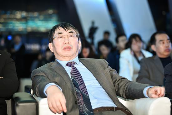 解气!聂卫平炮轰足协:我当主席从官员到球员统统开除