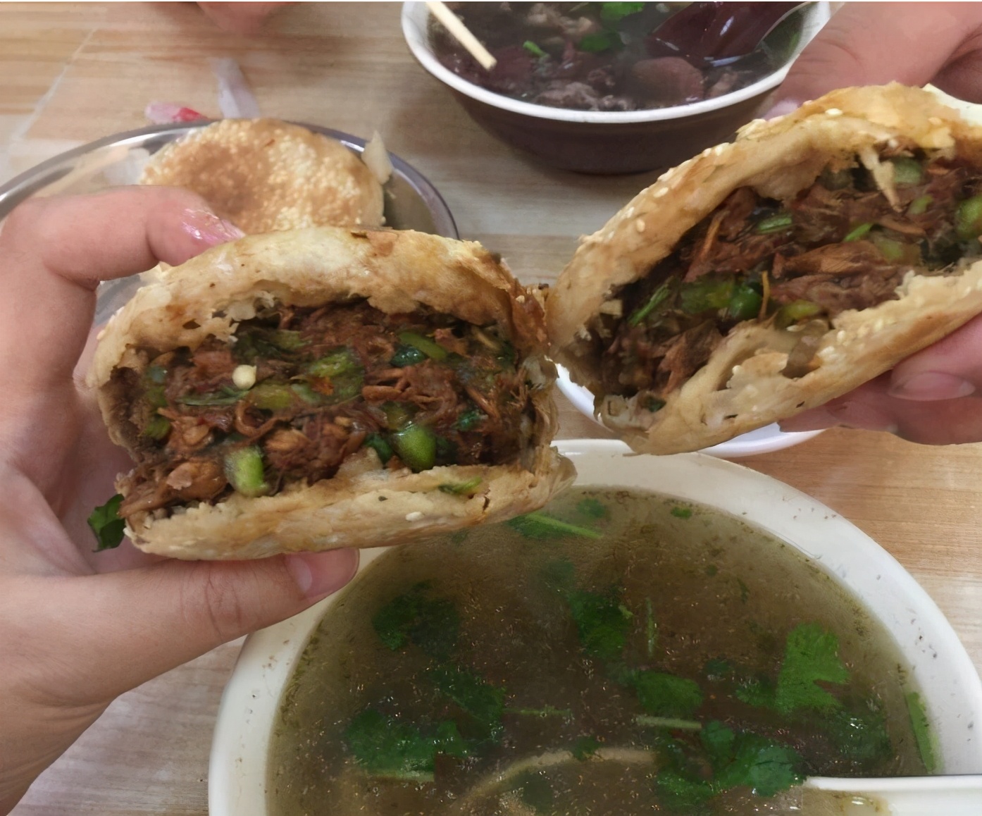 胡同宝藏小馆,滕州隐藏在胡同里的宝藏小馆