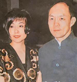 三房太太，13名子女，争夺几百亿家产，霍家宫斗比港剧精彩多了