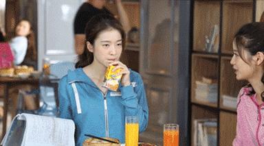 倪妮和江疏影都很清冷,倪妮小龙虾江疏影