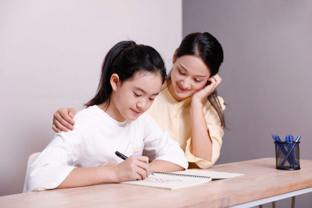 12岁还尿床这是不是有什么问题,12岁孩子尿床是什么原因造成的