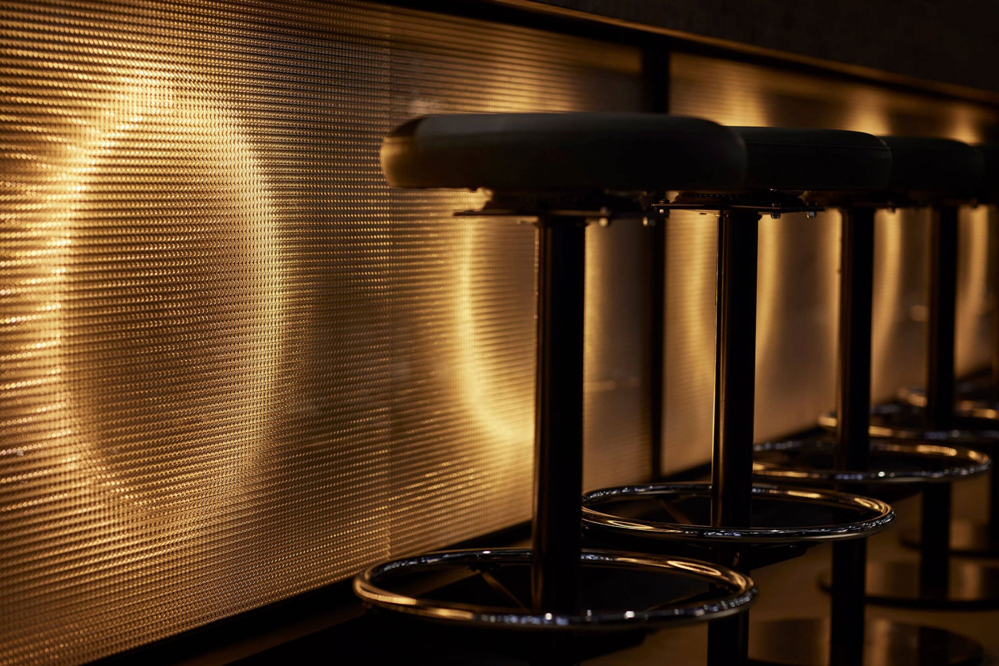 冷酷俊朗的工业风啤酒厂