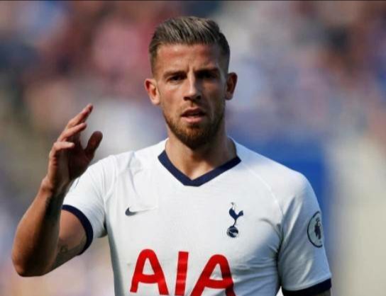 c罗帅气背头,十大球星发型排行榜