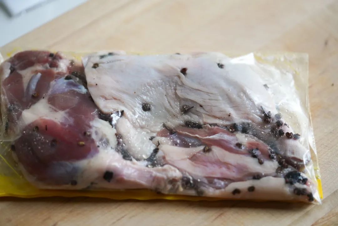 盐水鸭腿南京特产正宗,南京老字号正宗盐水鸭腿