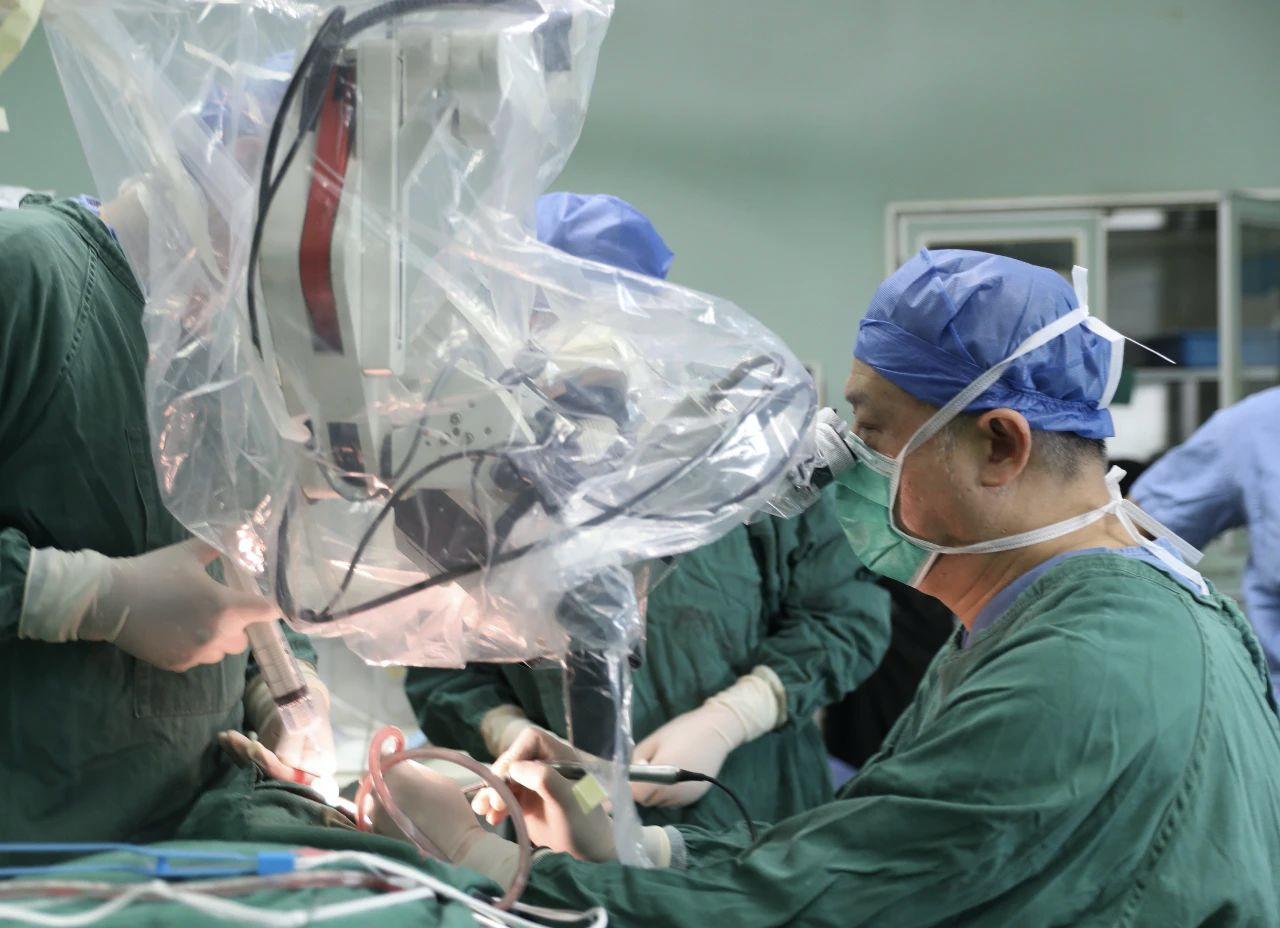 人工耳蜗使你重返有声世界,北京人工耳蜗手术专家