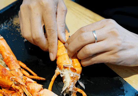 波士顿龙虾最高级的吃法,波士顿龙虾最新的吃法