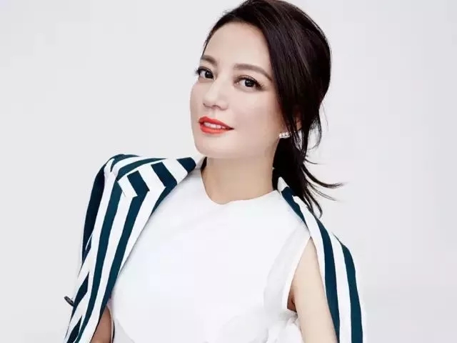 发型不要乱,发型不要扎老一套了2019流行