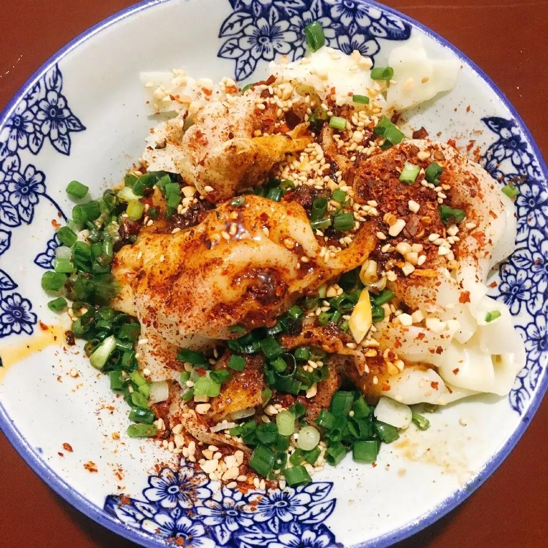 最新成都的网红小吃街有哪些,成都建设路网红店