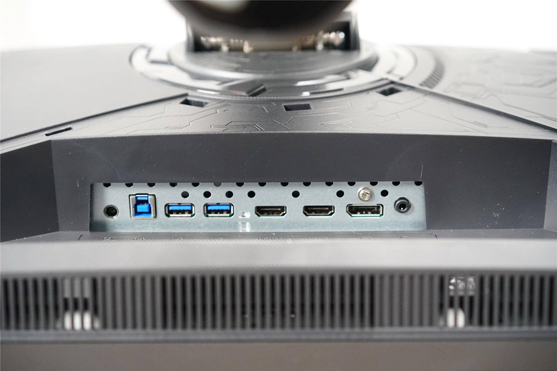 比传统IPS面板快四倍：ROG玩家国度PG329Q显示器体验