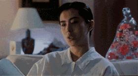 盘点影视中女明星迷人的抽烟镜头,张曼玉经典抽烟镜头