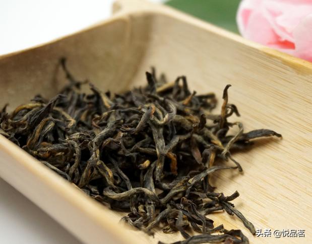 豪情，不敢说茶人都有，但性情，却是茶人的特性