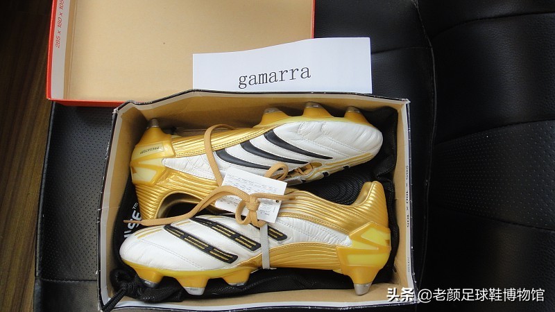 中国最新足球鞋设计,设计最好的足球鞋