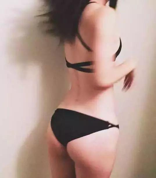 脸配不上身材是什么体验,当长相与身材不符是什么体验