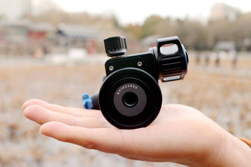 思锐碳纤维迷你三脚架测评,思锐AT125便携款三脚架