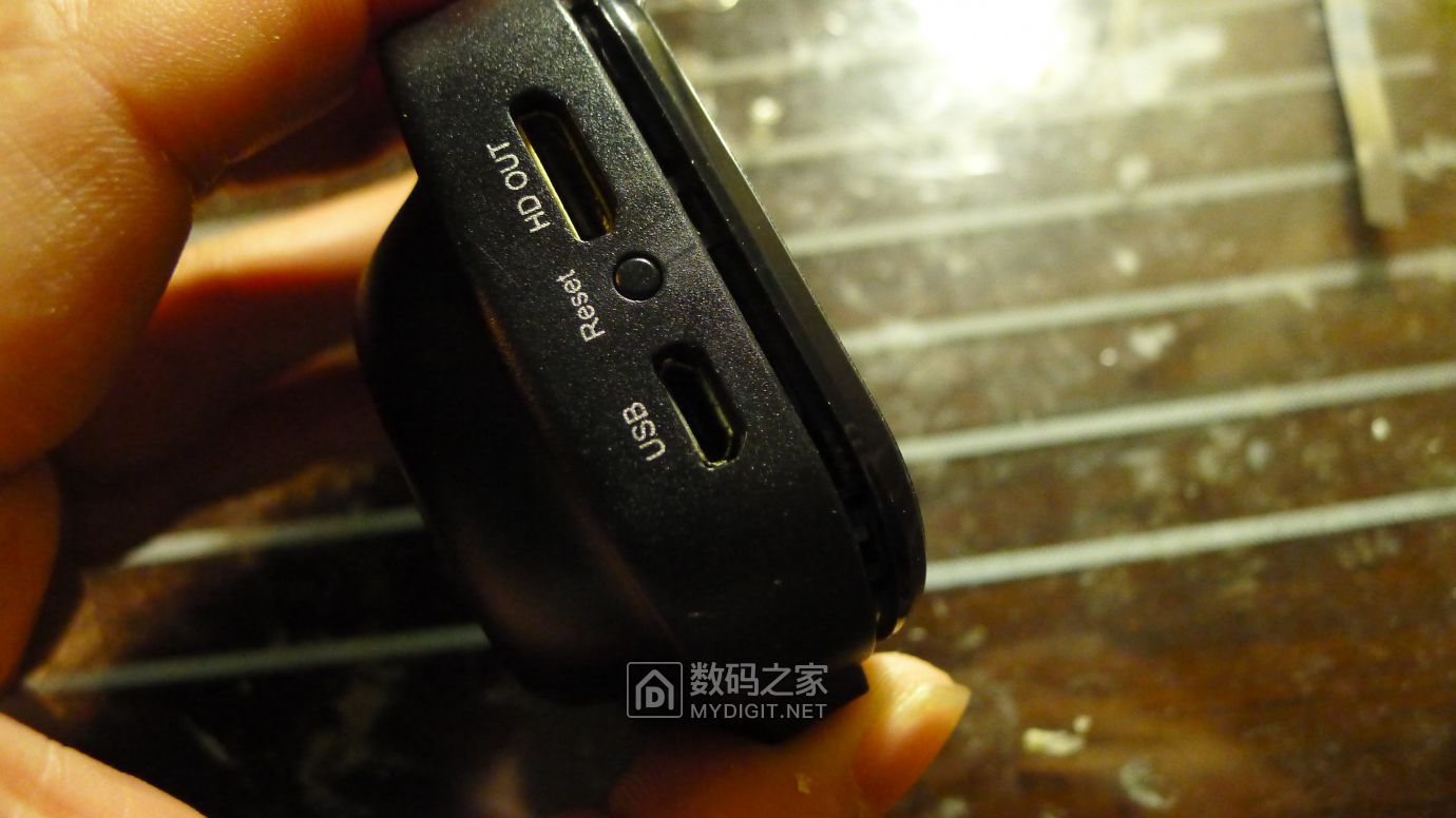 PAPAGO！GoSafe535行车记录仪拆解+电源接反故障维修