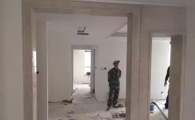 大理石极简垭口门套什么时候装,大理石垭口门套收边几公分好看