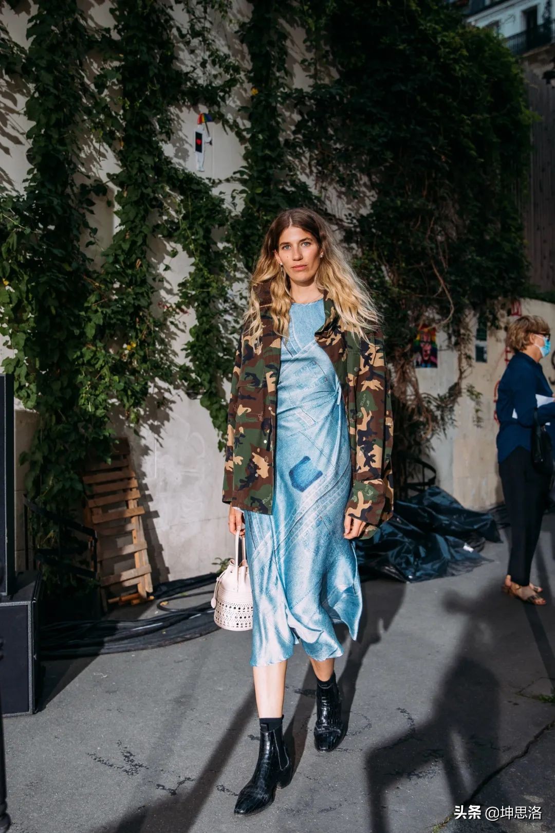 巴黎时装周的最佳街头穿搭风格,2020春夏时装周穿搭灵感指南