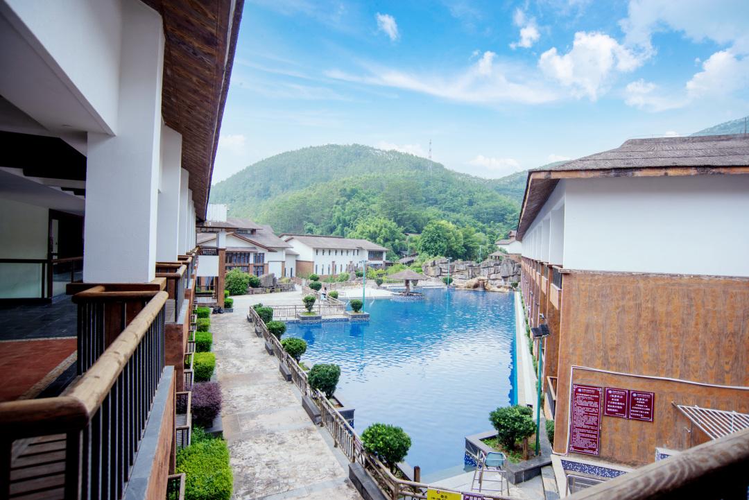 惠州怡情谷温泉度假村,惠州怡情谷及惠州海滨温泉