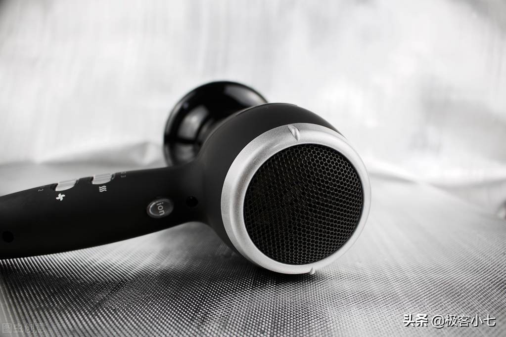 吹风机好的和不好的有什么区别,吹风机的四大危害误区科普