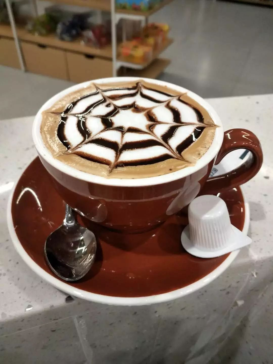 终于知道咖啡为什么不苦了,摩卡拿铁卡布奇诺区别玛奇朵