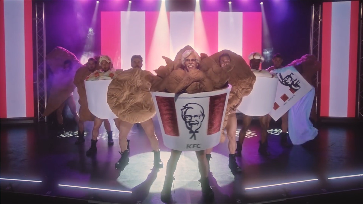 肯德基全家桶好不好吃,kfc肯德基疯狂星期四v50全家桶