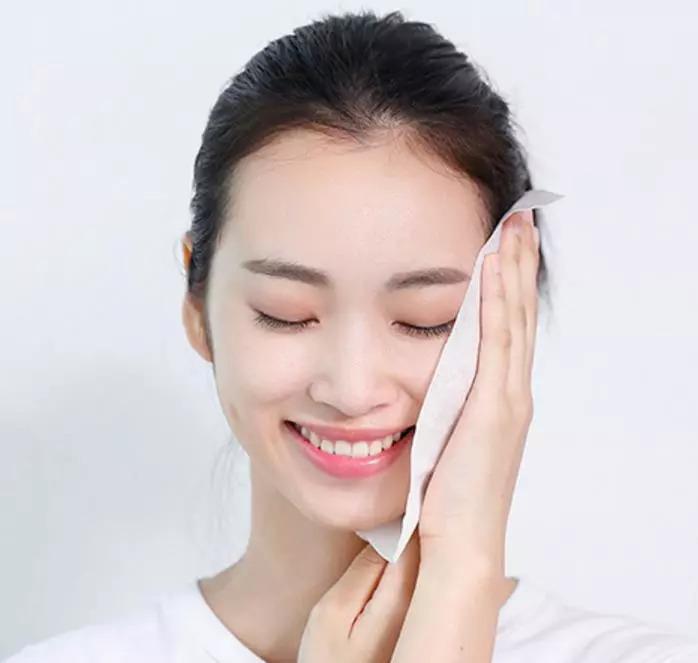 乳液用完了该如何利用变成新的,水用完了留下的乳液怎么用