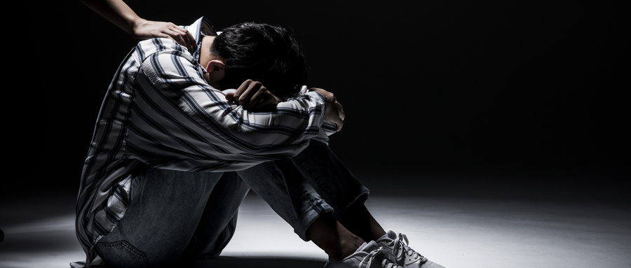 解梦一个晚上做三个噩梦,经常做噩梦惊醒周公解梦