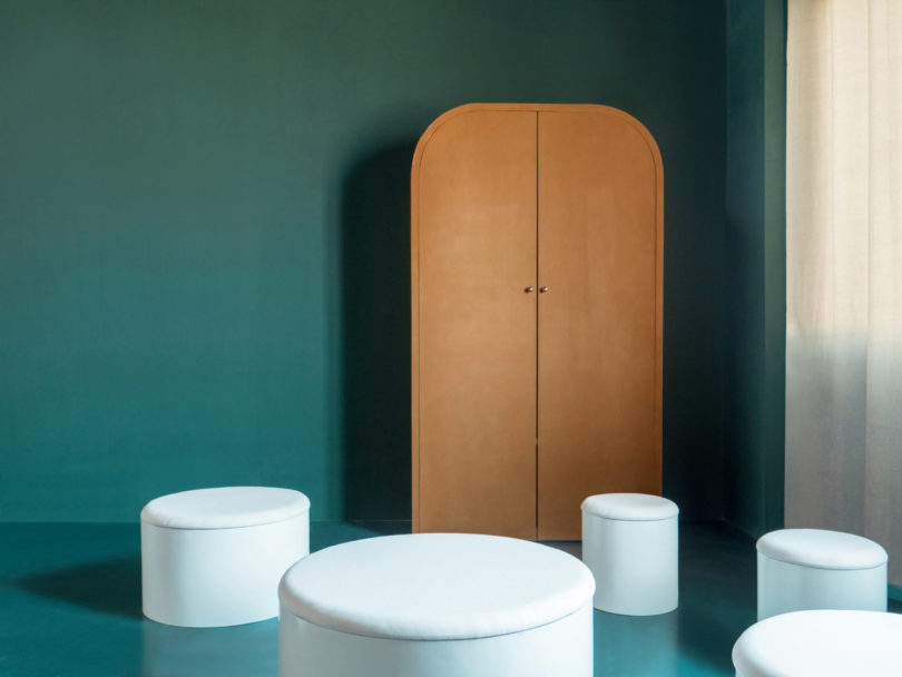 爱丽丝梦游仙境旅馆,现实中的爱丽丝梦游仙境