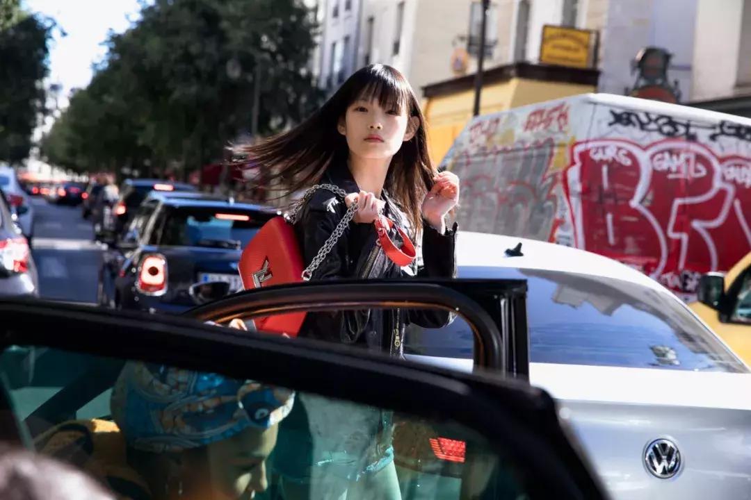 明星们买这个包时，都是“批发”的吗？