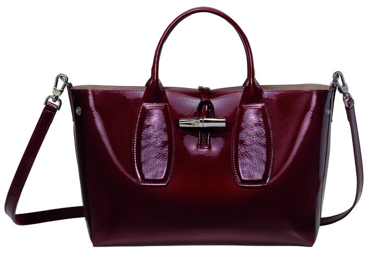 大牌通勤女包推荐longchamp (longchamp长柄红色包怎么搭配)