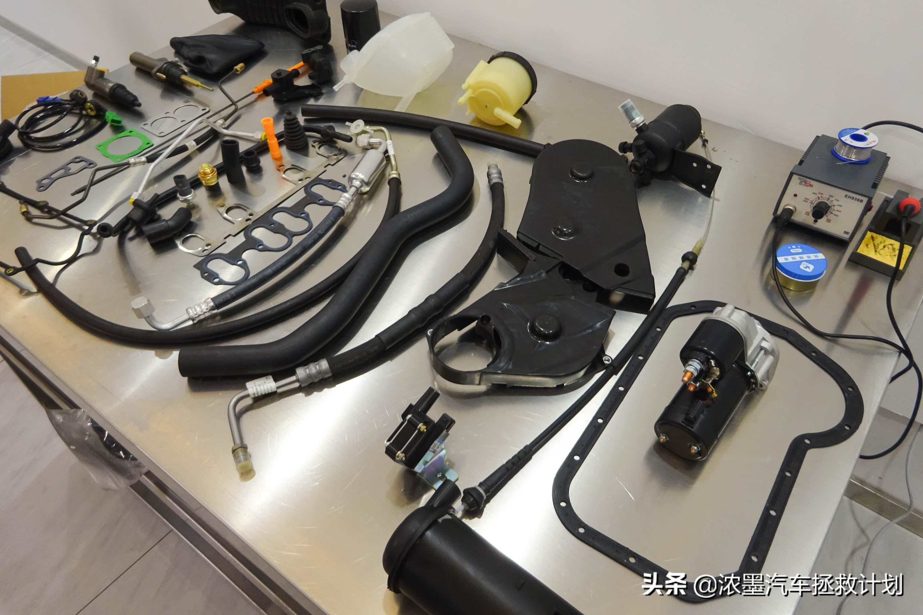 「妙手生花」重建一台战损级桑塔纳，带给它历经千般后的华丽重生