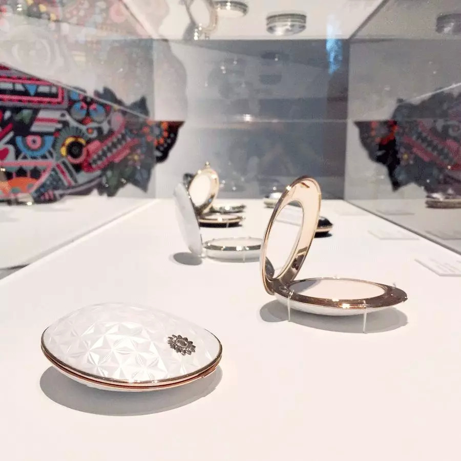 买眼影盘超便宜,买眼影盘返100元