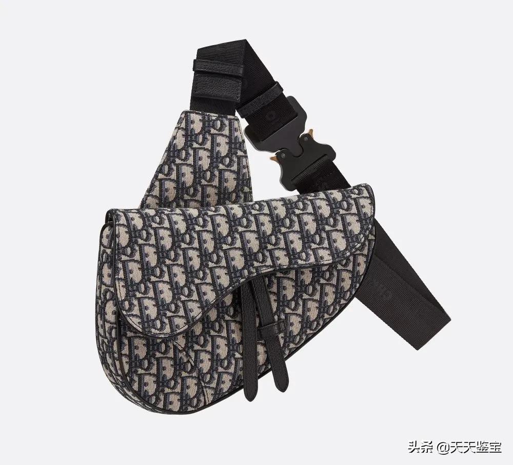 最近火爆的腋下包休闲,最近火爆的腋下包轻奢