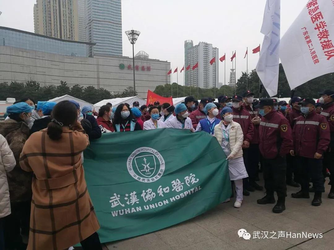 讲不出再见费莱尼,讲不出再见典礼中场