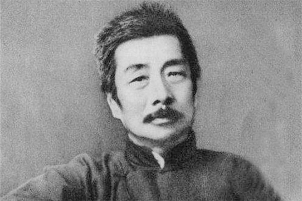 鲁迅先生笔下讽刺性极强的绝句,被溺爱孩子的读后感悟