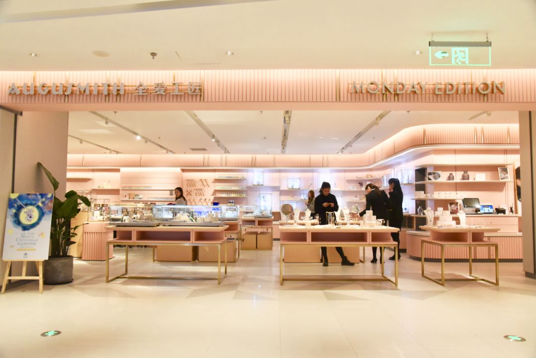 新天地拍摄现场,新天地广场完整视频