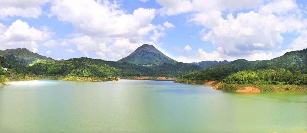 梅州最好的山风景,梅州旅游景点最高峰在哪里