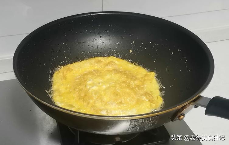 基围虾虾头去掉后怎么做,基围虾虾尾怎么做才又鲜又嫩