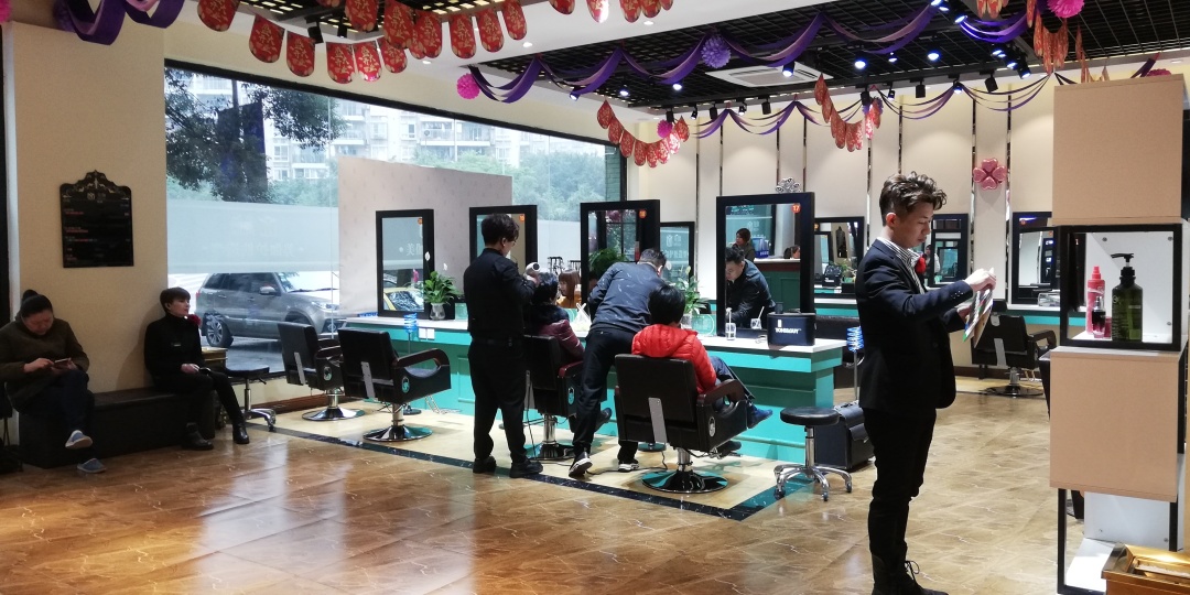 头可断发型不可乱粤语,头可断发型不能乱全集