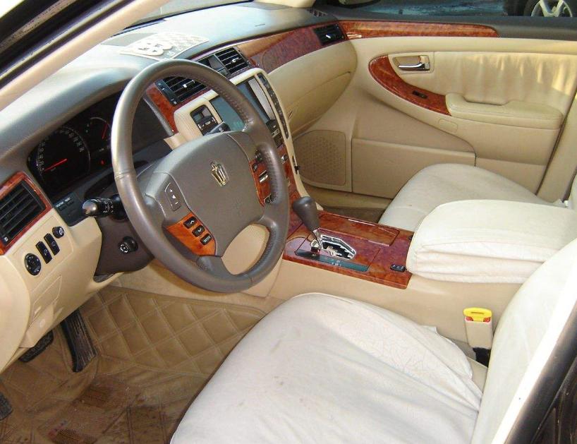 丰田皇冠2006款能过年检么,20多年的老皇冠车